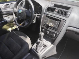 Skoda Octavia 1.6TDI105ксА/С, снимка 17