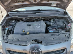 Toyota Corolla verso Ван, снимка 10