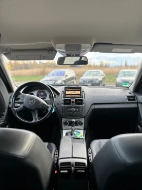 Mercedes-Benz C 320, снимка 11