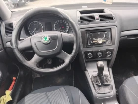 Skoda Octavia 1.6TDI105ксА/С, снимка 10