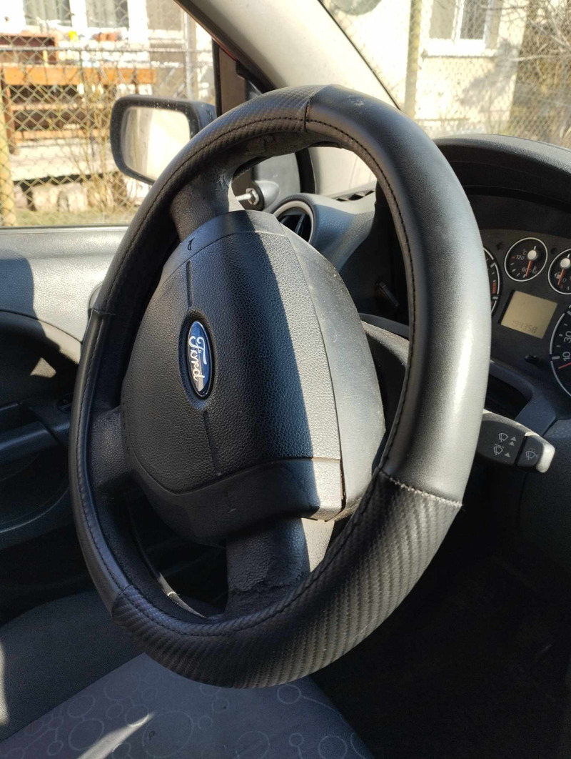 Ford Fiesta, снимка 7 - Автомобили и джипове - 44971513