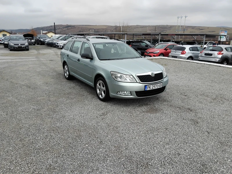 Skoda Octavia 1.6TDI105ксА/С, снимка 3 - Автомобили и джипове - 49126445