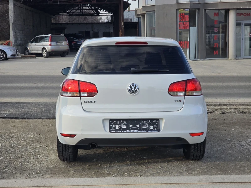 VW Golf 1.6tdi 105Hp Топ Състояние ЛИЗИНГ, снимка 4 - Автомобили и джипове - 49226131