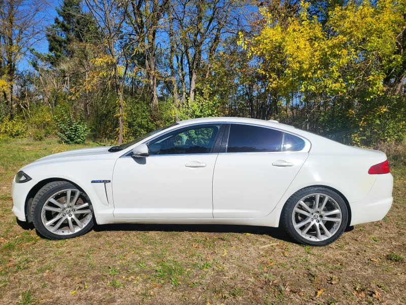 Jaguar Xf 2.2d, снимка 5 - Автомобили и джипове - 52517568