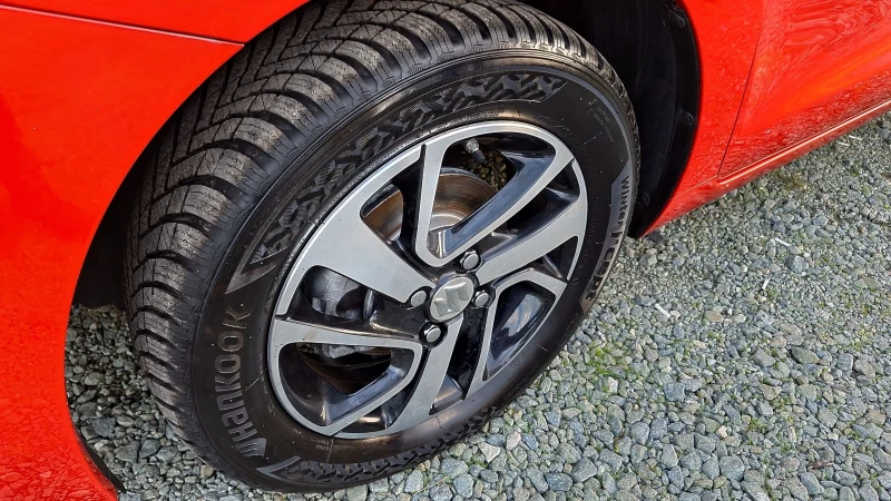 Suzuki Baleno 1.3-90кс.EURO-6(ДИСТРОНИК), снимка 6 - Автомобили и джипове - 52189949