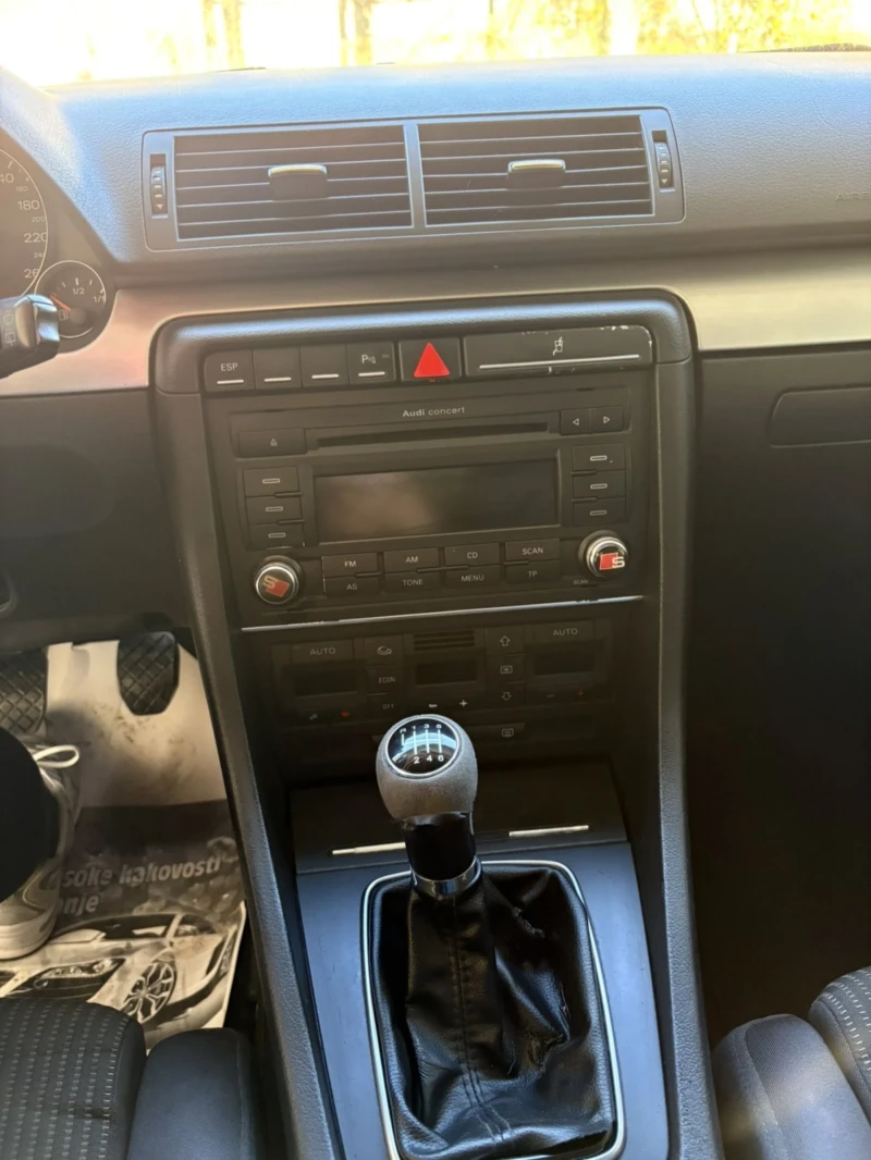 Audi A4 2.0 Tdi , снимка 7 - Автомобили и джипове - 52415902