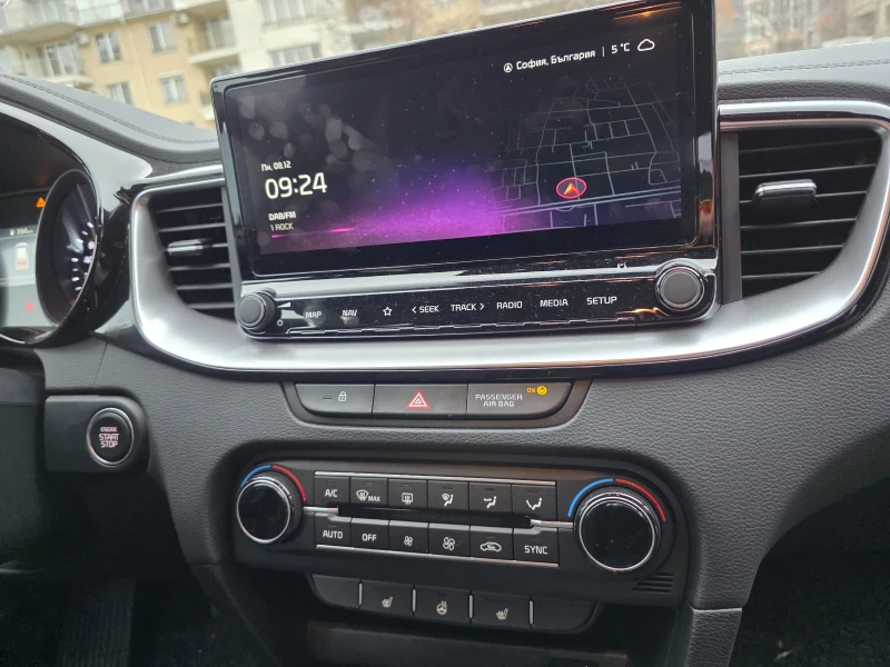 Kia Ceed Бензин 3500 км., снимка 12 - Автомобили и джипове - 52933549