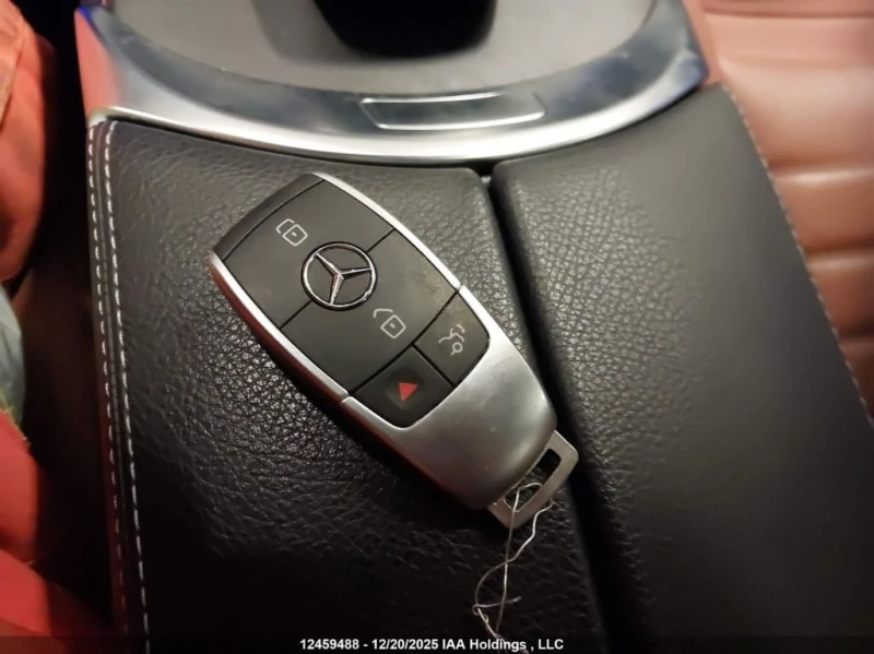 Mercedes-Benz C 43 AMG * CARFAX * БЕЗ ПЪРВОНАЧАЛНА ВНОСКА, снимка 11 - Автомобили и джипове - 52921250