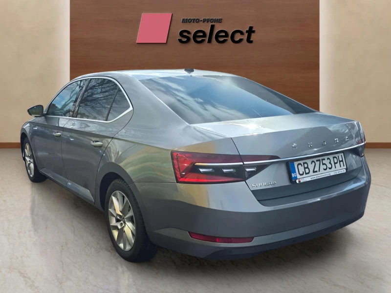 Skoda Superb 2.0 TSI, снимка 15 - Автомобили и джипове - 53268592