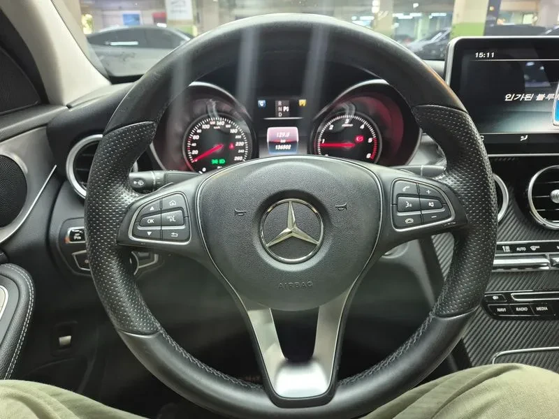 Mercedes-Benz C 220 D Avantgarde, снимка 15 - Автомобили и джипове - 56209389