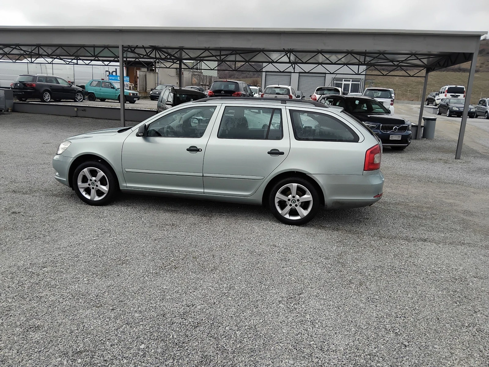 Skoda Octavia 1.6TDI105ксА/С - изображение 6
