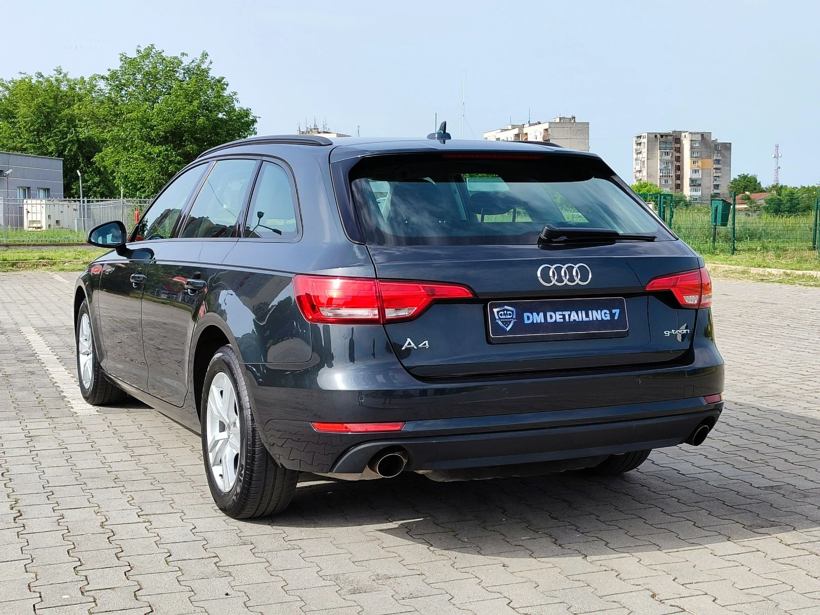 Audi A4 G tron - изображение 3