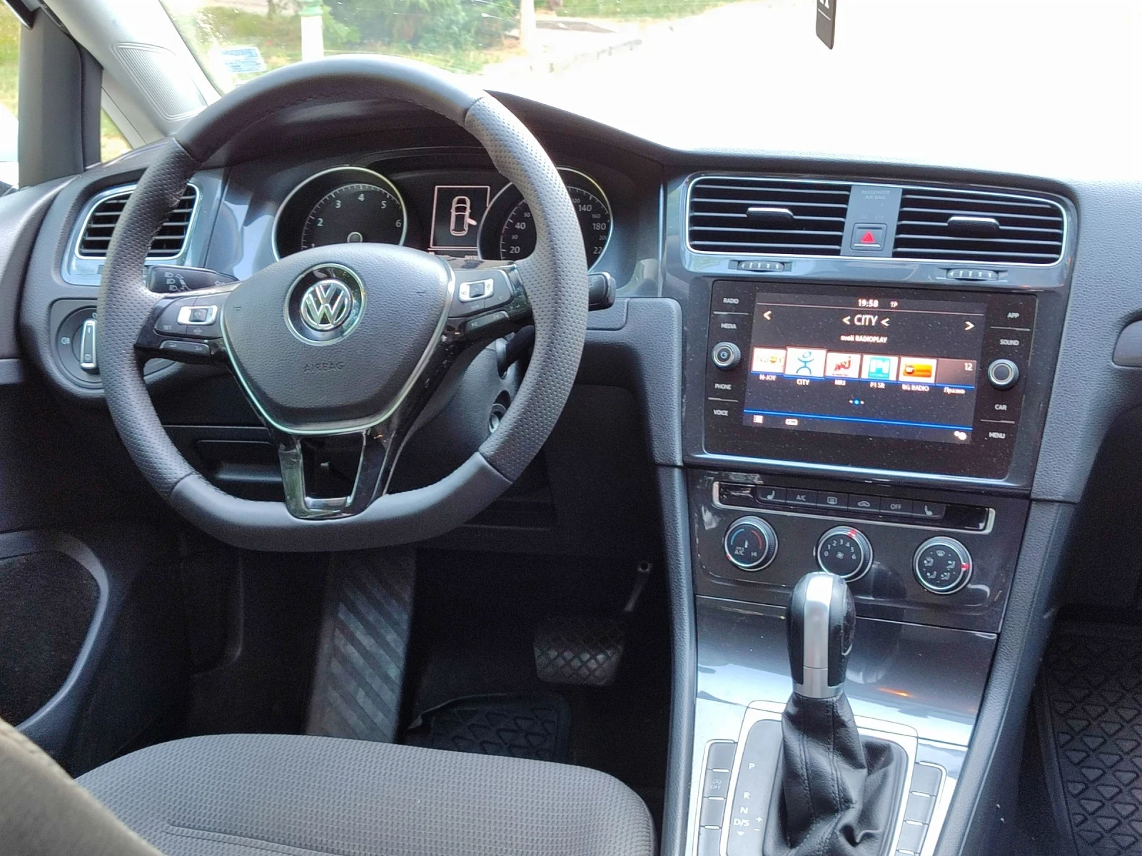 VW Golf 1.4TGI DSG Metan-fuel  - изображение 6