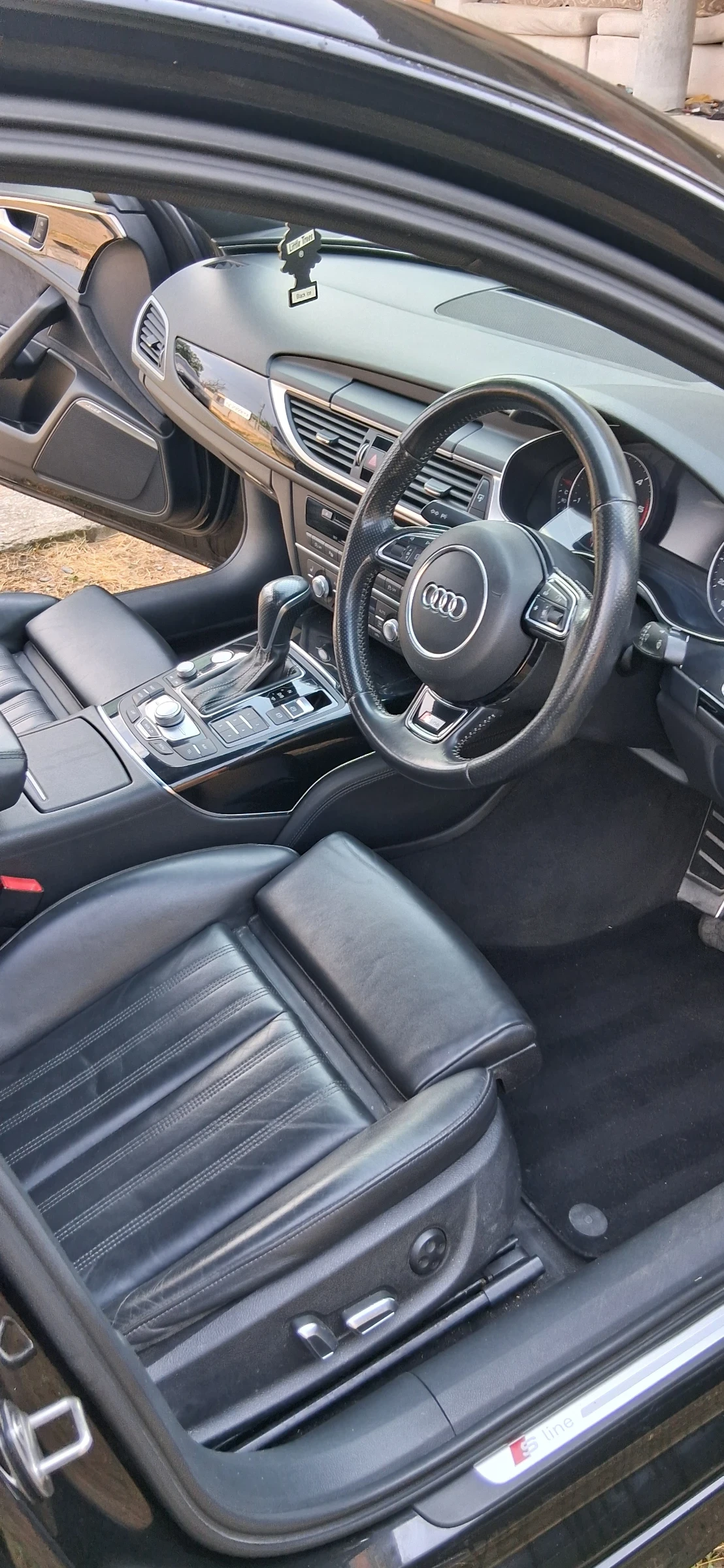 Audi A6 Ц7 - изображение 3