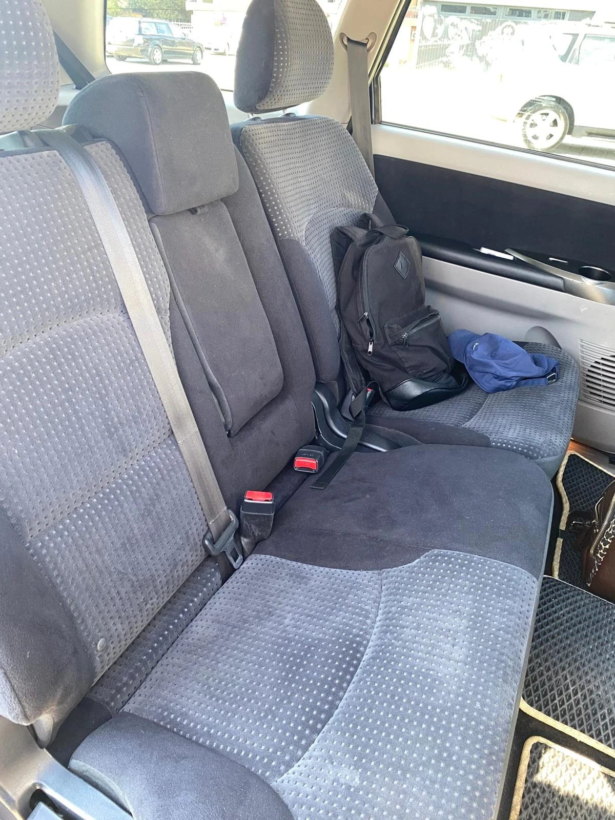 Mitsubishi Grandis  - изображение 7