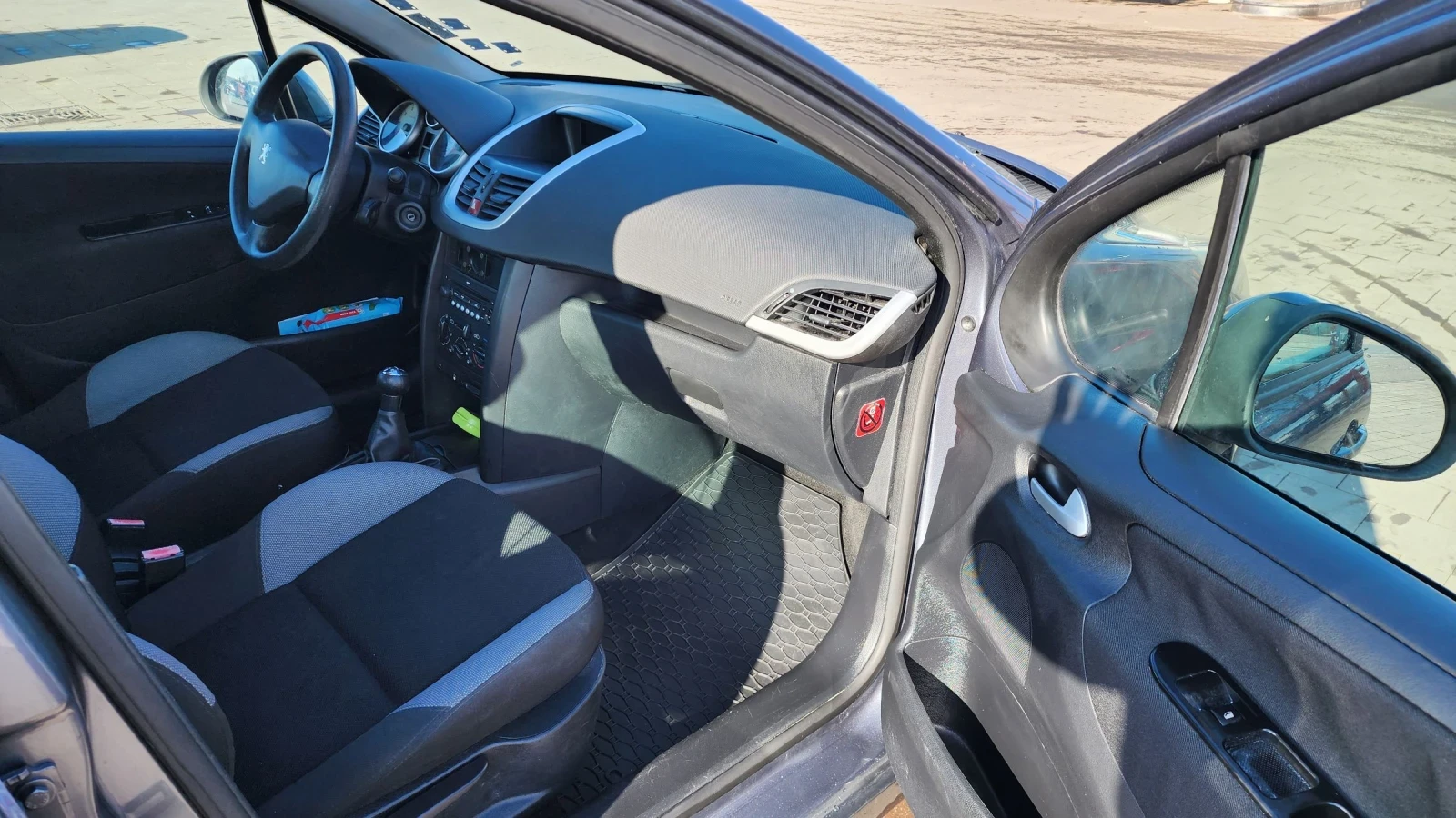 Peugeot 207  - изображение 7