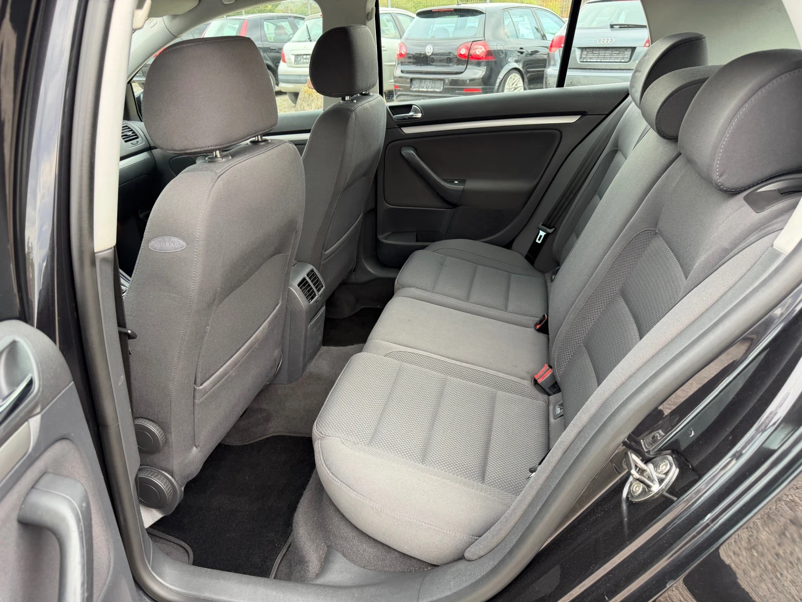 VW Golf 1.9TDI-90PS | Mobile.bg — изображение 11