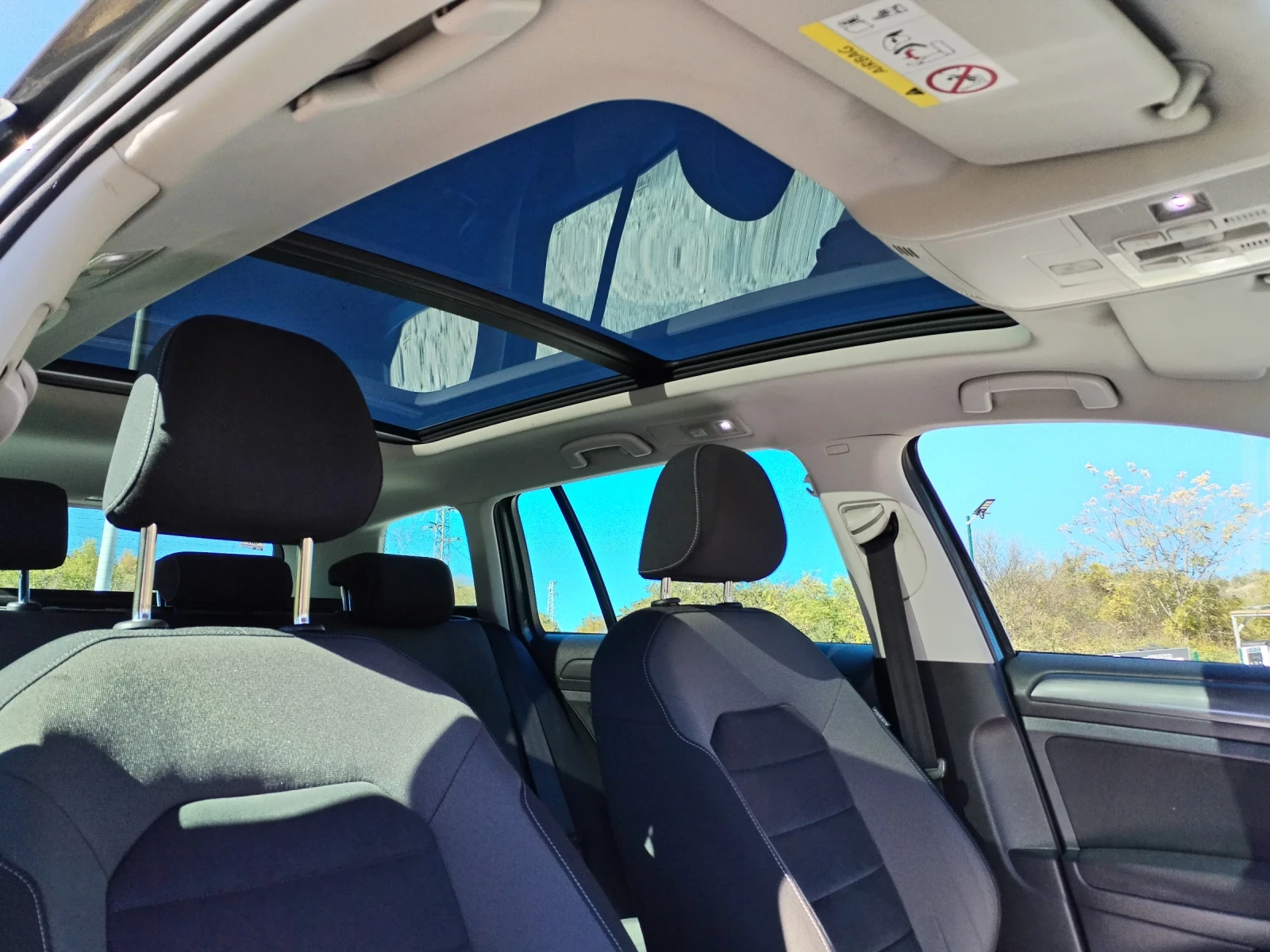 VW Golf Variant 1.4TGI  | Mobile.bg   13