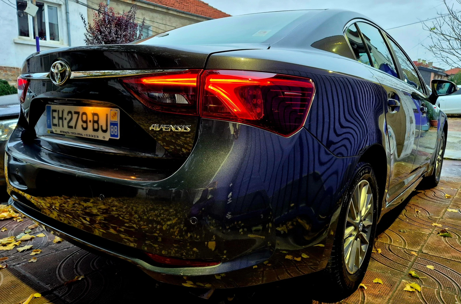 Toyota Avensis 1.6d4d-EXCLUSIVE-нави-6скорости-japan - изображение 10