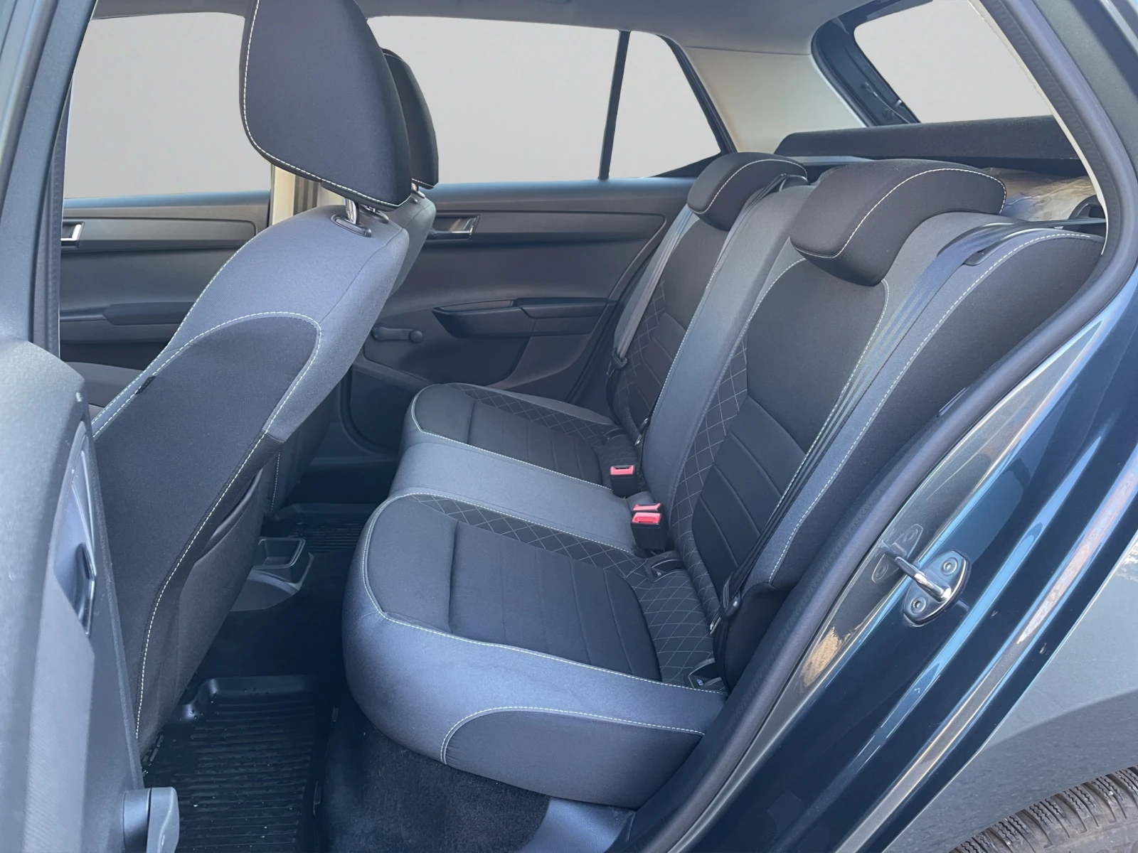 Skoda Fabia 1.0 petrol EURO6 | Mobile.bg � ����������� 12