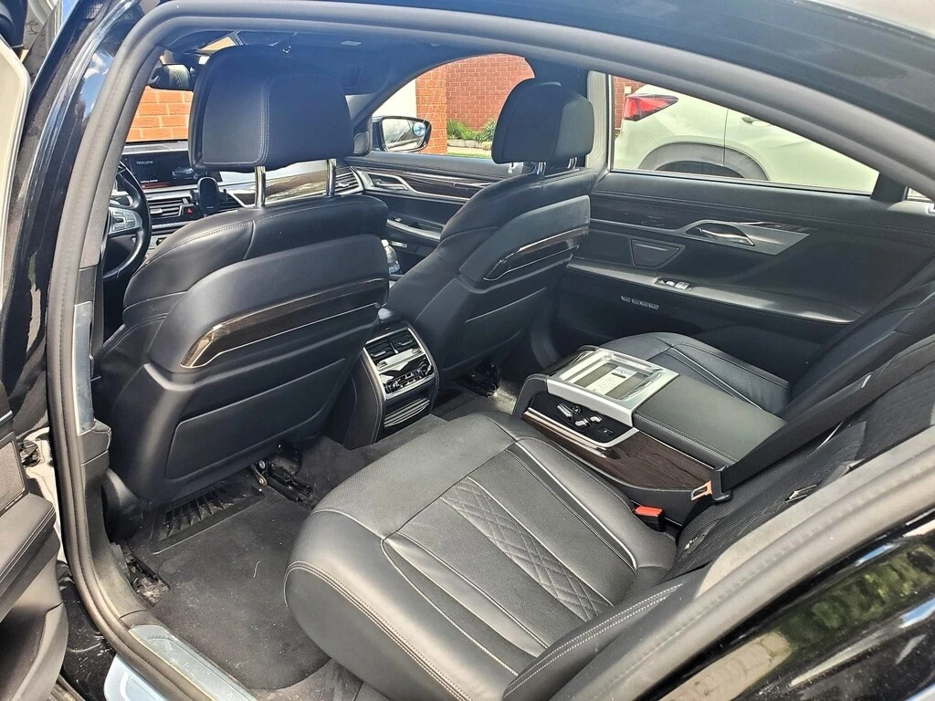 BMW 750 * 4dr Sdn 750Li xDrive AWD * CARFAX * ���� �� �� | Mobile.bg � ����������� 10