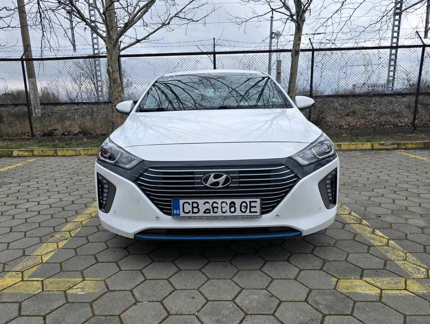 Hyundai Ioniq 1.6 GDI PHEV / PREMIUM | Mobile.bg � ����������� 2