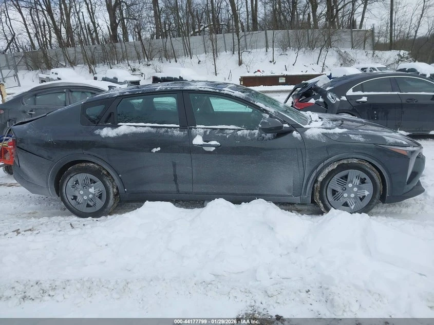 Kia K4 2.0L I-4 DOHC, VVT, 147HP Front Wheel Drive, снимка 13 - Автомобили и джипове - 53713700