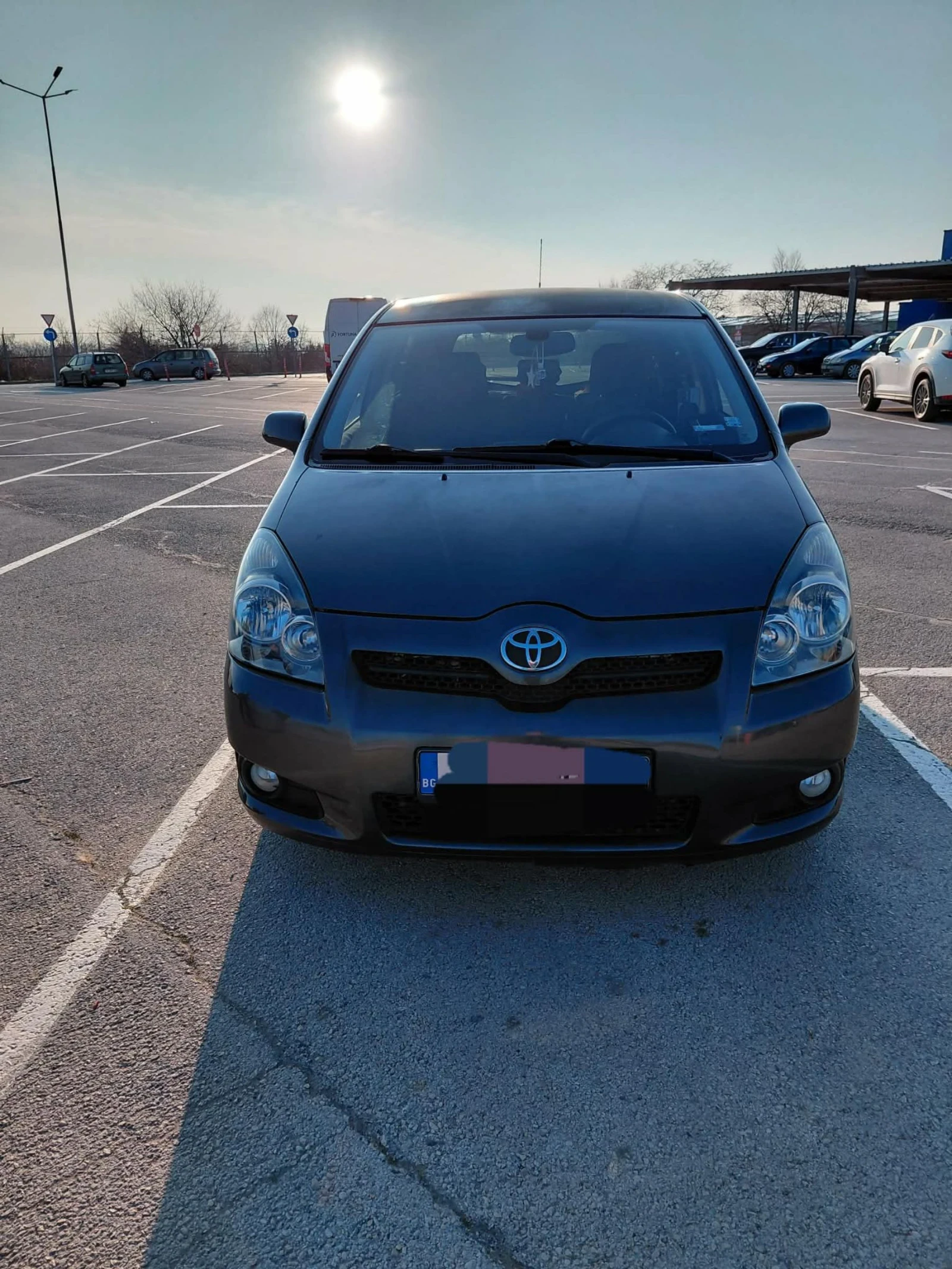 Toyota Corolla verso Ван, снимка 2 - Автомобили и джипове - 53825247