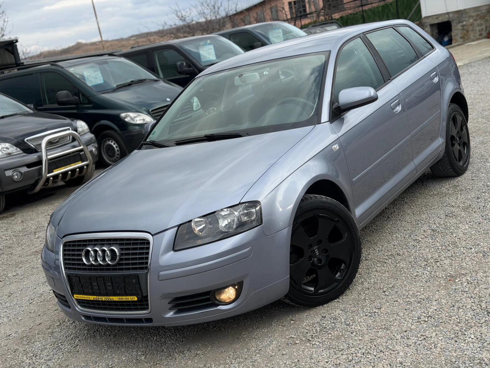 Audi A3 1.9TDI 105кс SportBack КЛИМАТРОНИК ПОДГРЕВ, снимка 3 - Автомобили и джипове - 53904291