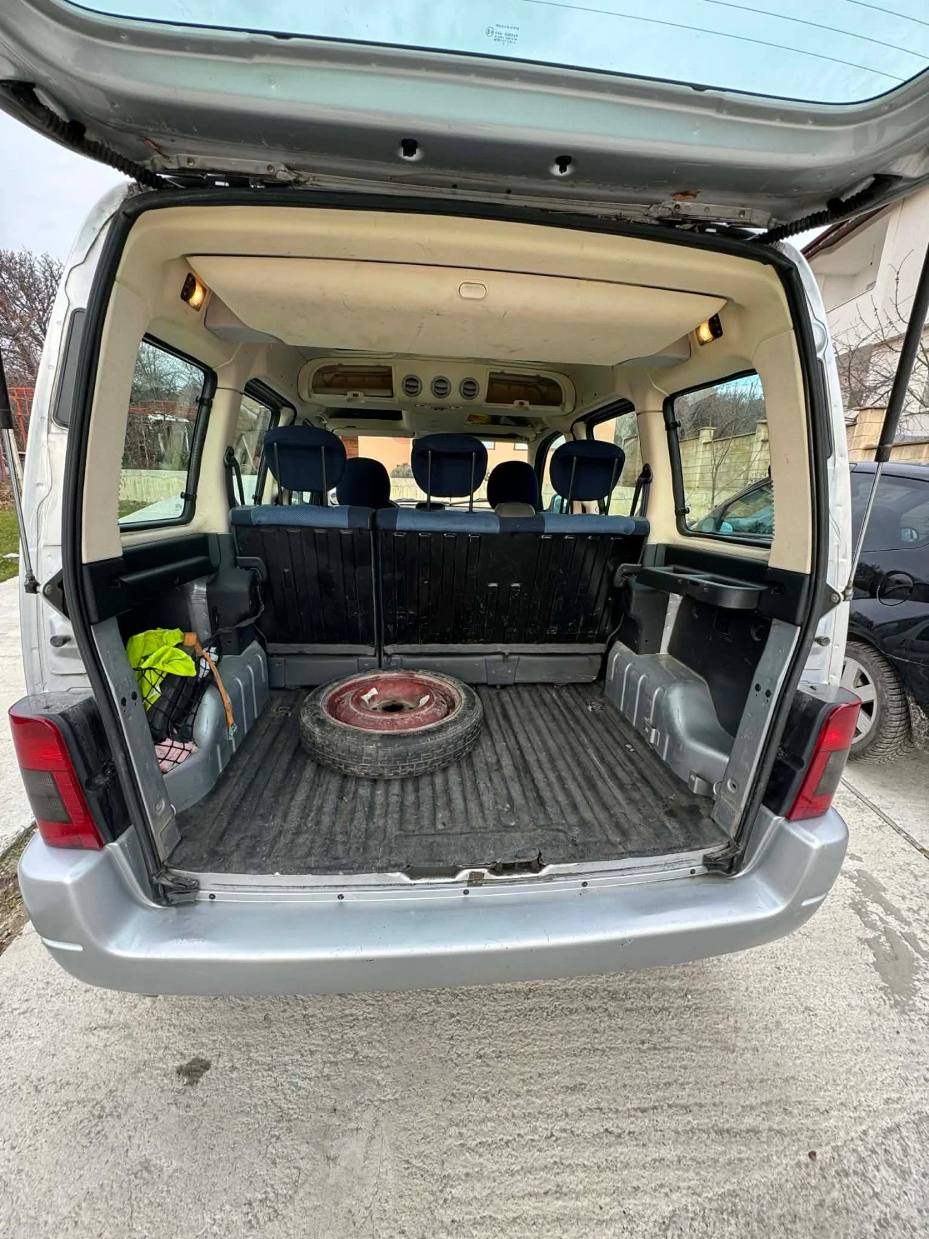 Citroen Berlingo 1.6 16v бензин/газ 109hp, снимка 9 - Автомобили и джипове - 54168205