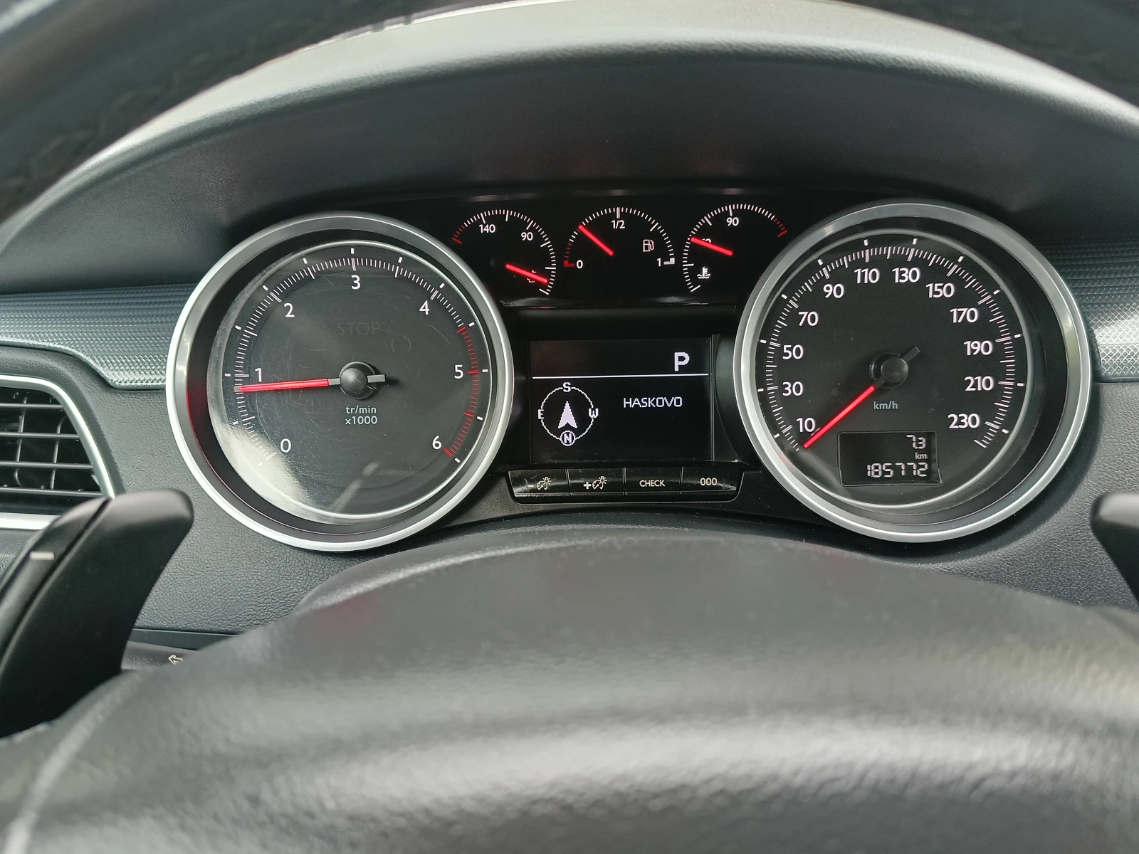 Peugeot 508 2.0HDi Автоматик, снимка 16 - Автомобили и джипове - 54382293