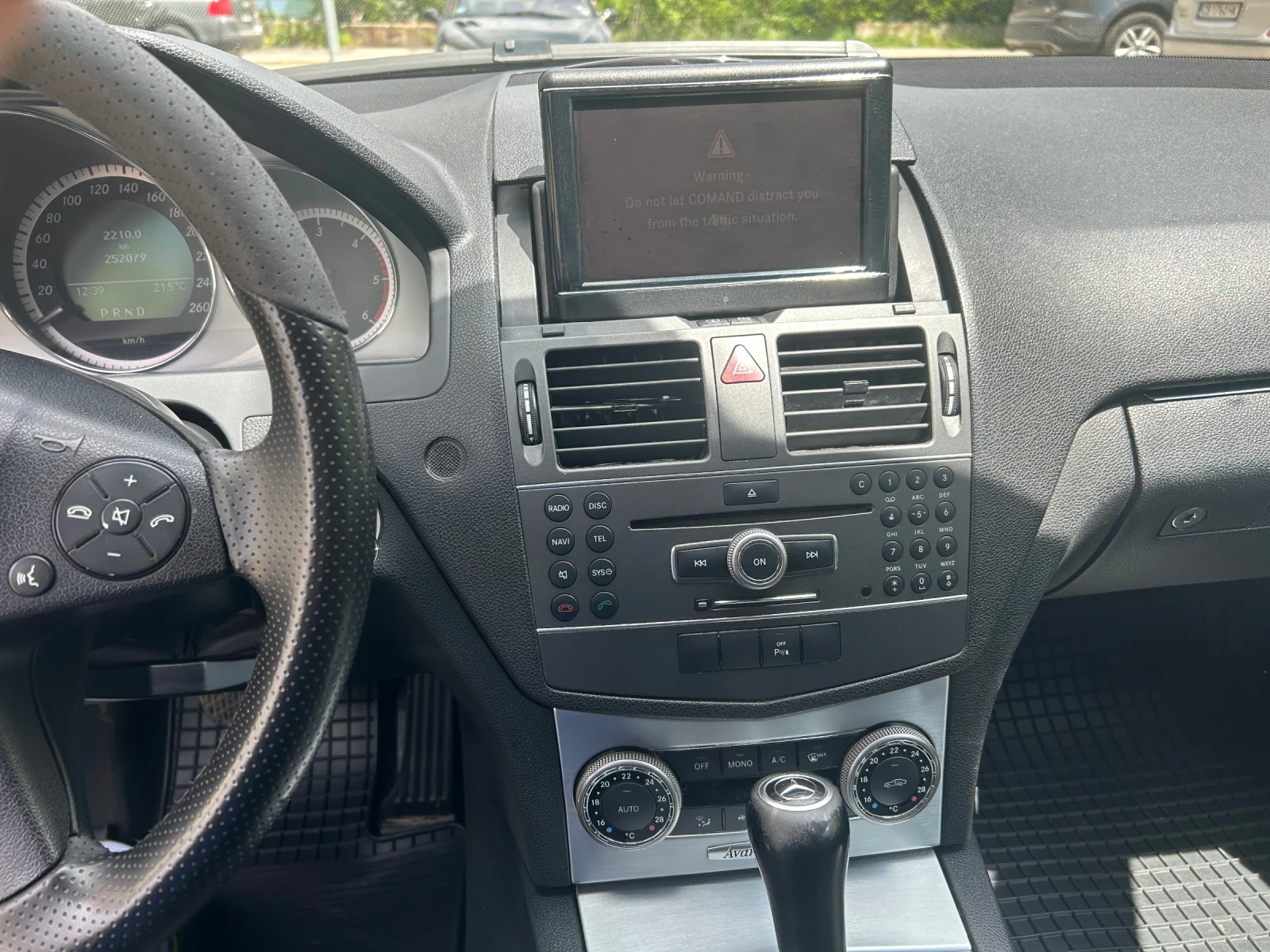 Mercedes-Benz C 200, снимка 6 - Автомобили и джипове - 54565309