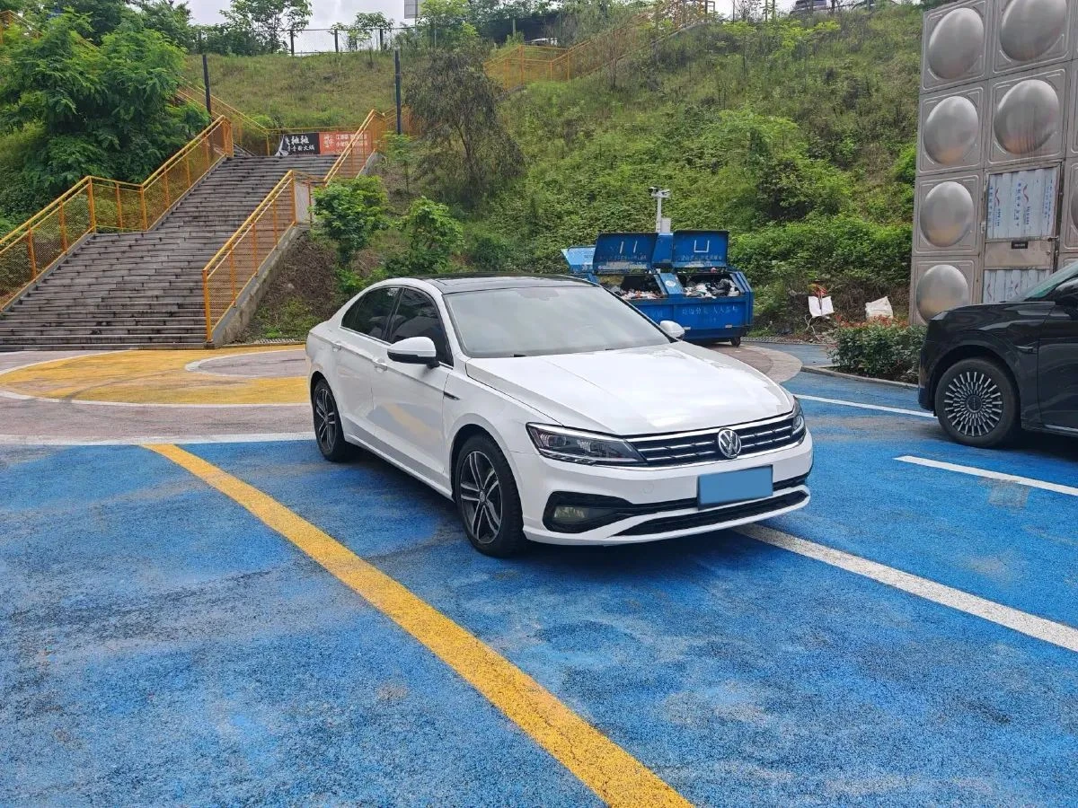VW Passat, снимка 3 - Автомобили и джипове - 54569263