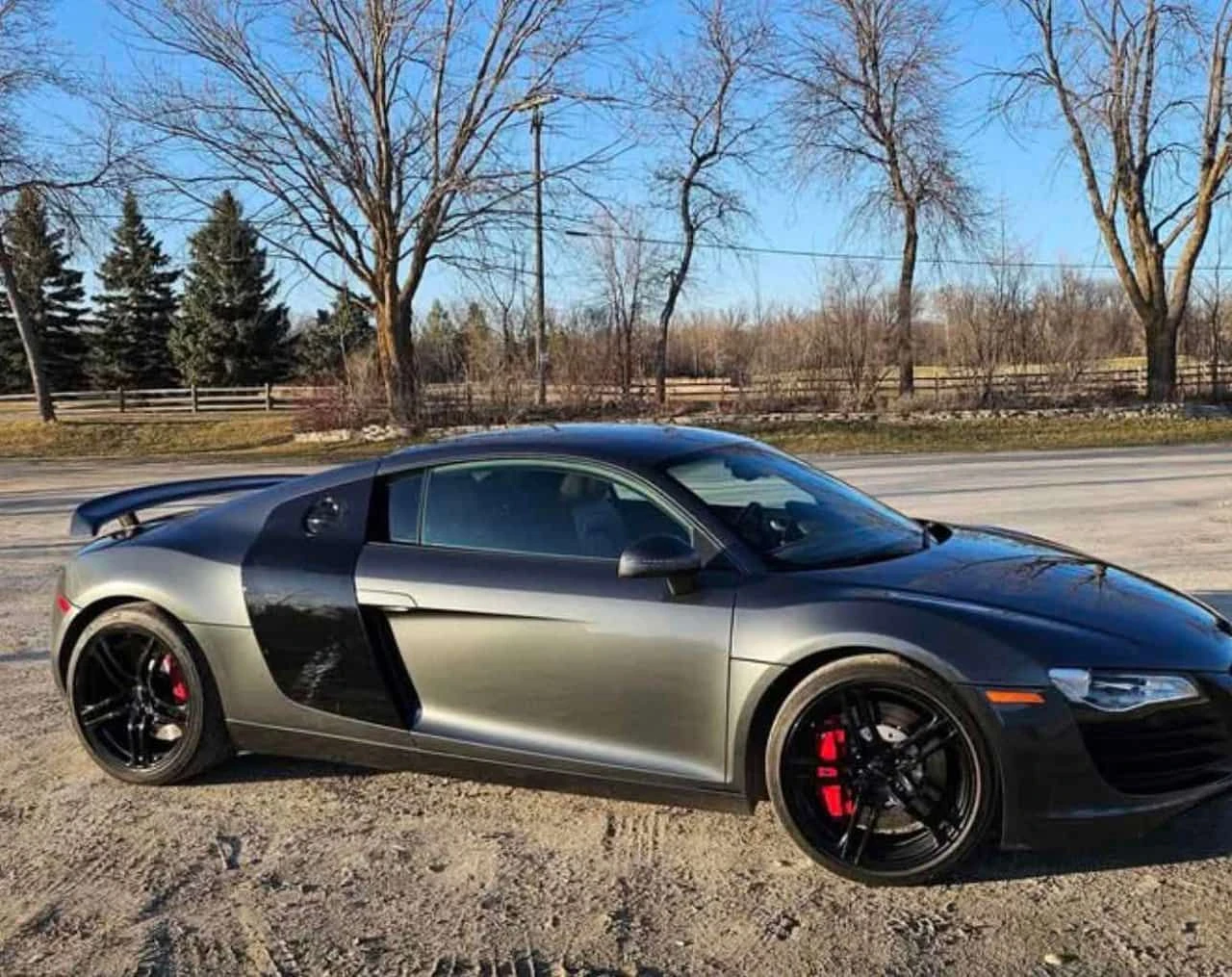 Audi R8 * БЕЗ ИНЦИДЕНТИ* , снимка 2 - Автомобили и джипове - 54774556