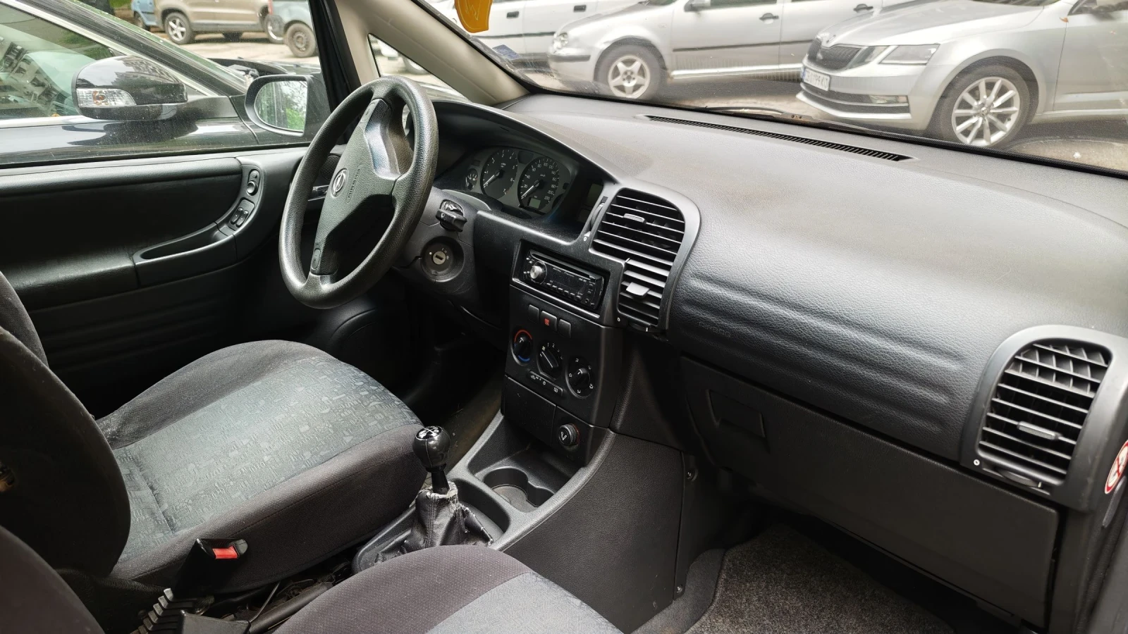 Opel Zafira, снимка 7 - Автомобили и джипове - 54779191