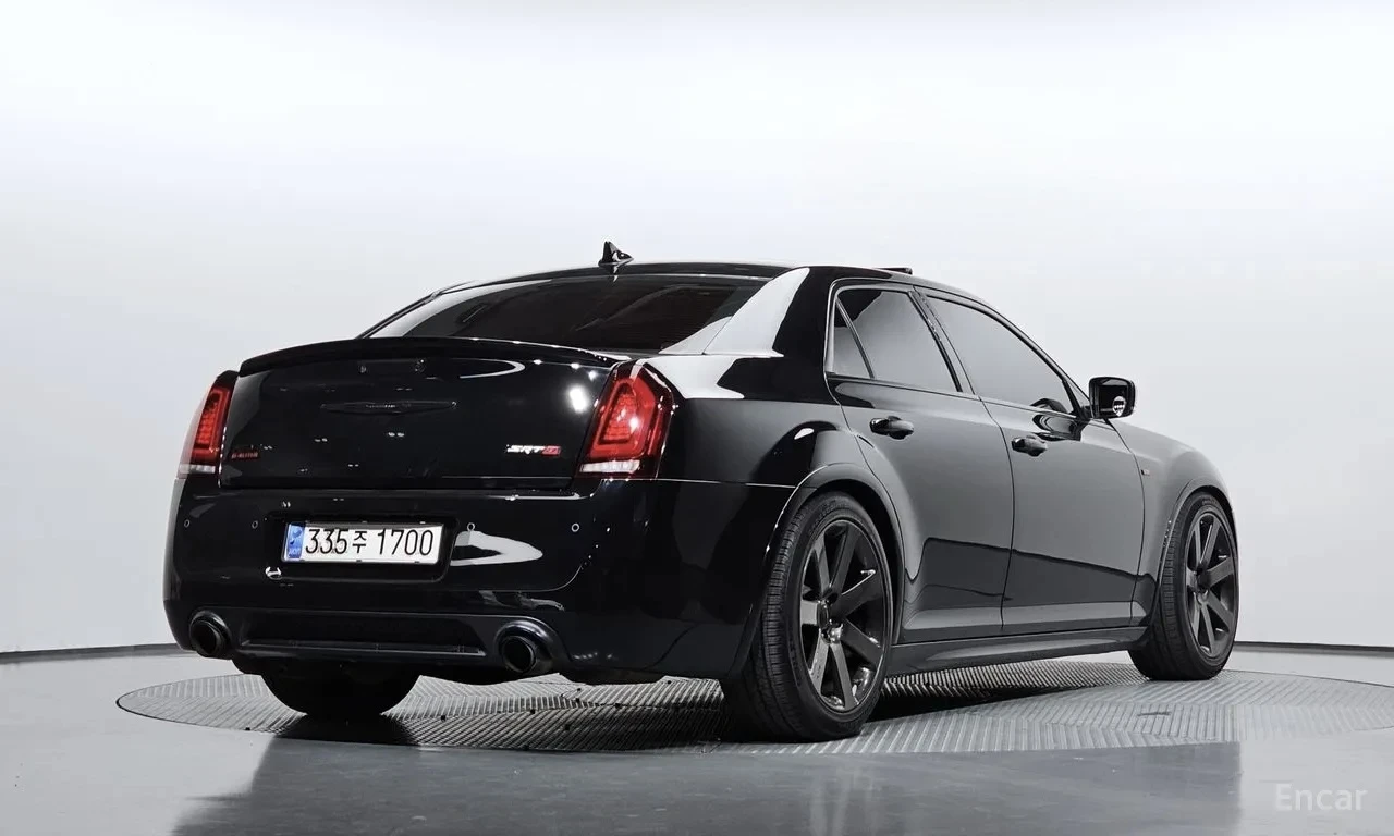 Chrysler 300c 6.4 Srt8 Hemi Панорама/ Обдухване/ Подгрев/, снимка 2 - Автомобили и джипове - 54970883