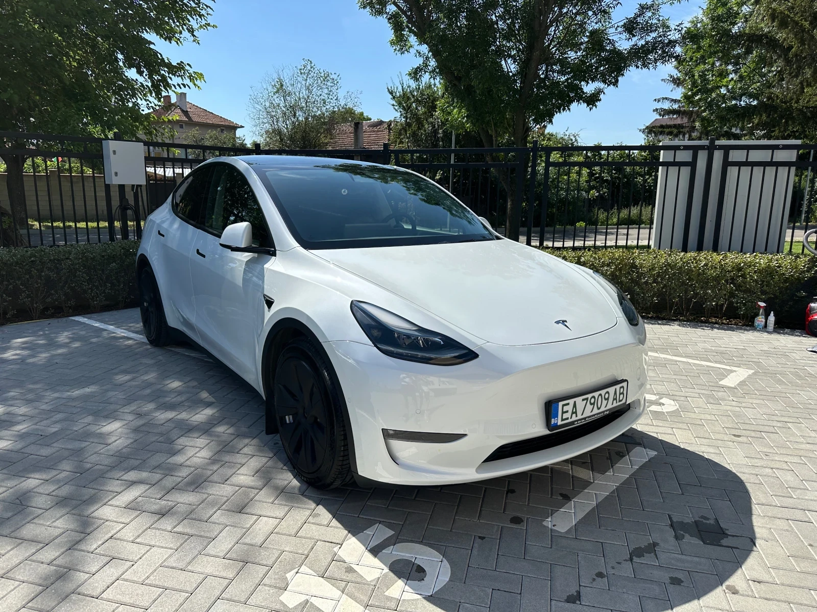 Tesla Model Y Performance Европейска с гаранция, снимка 3 - Автомобили и джипове - 55294157