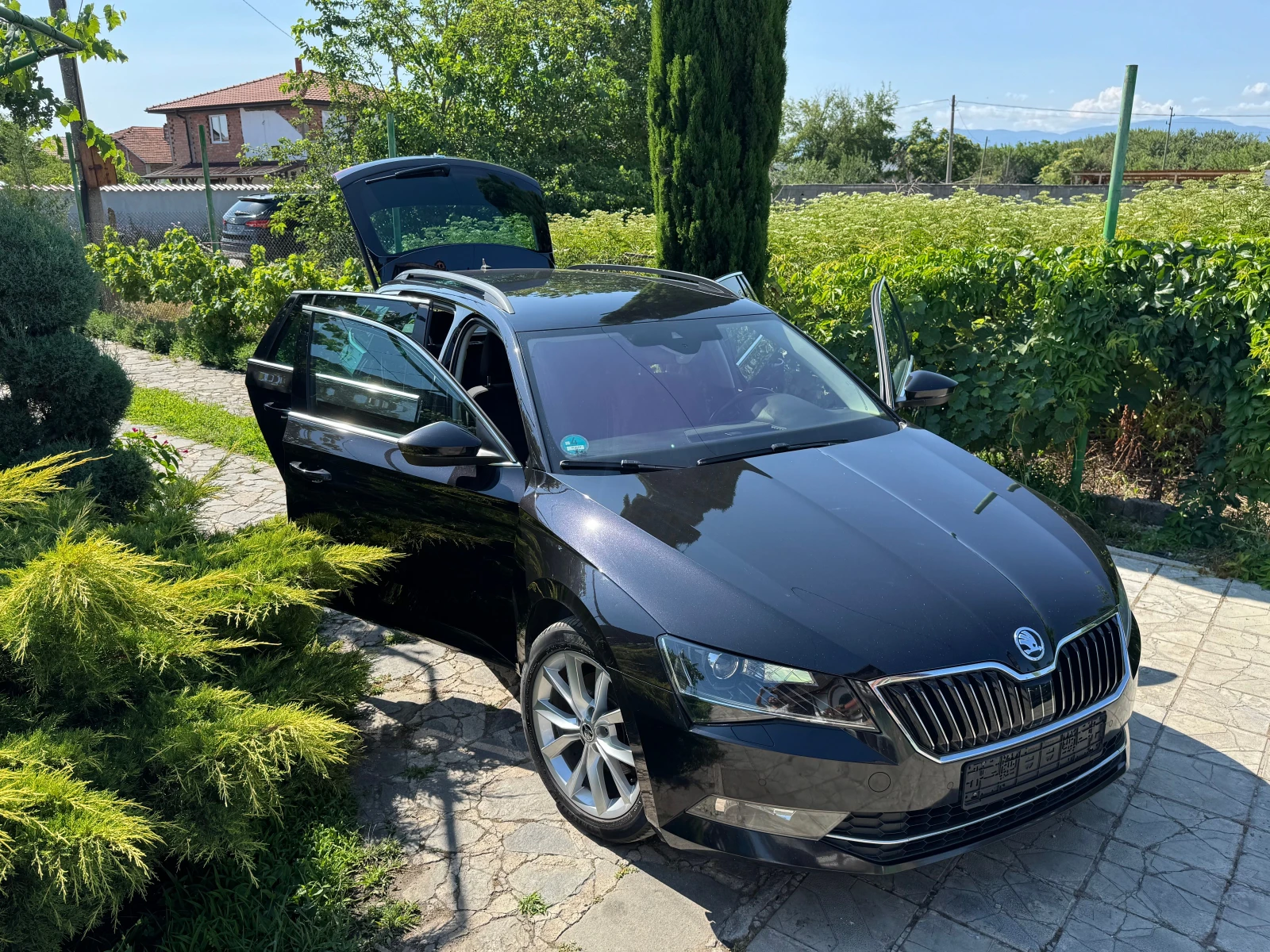 Skoda Superb 2.0TDi Ambition, снимка 6 - Автомобили и джипове - 55347583