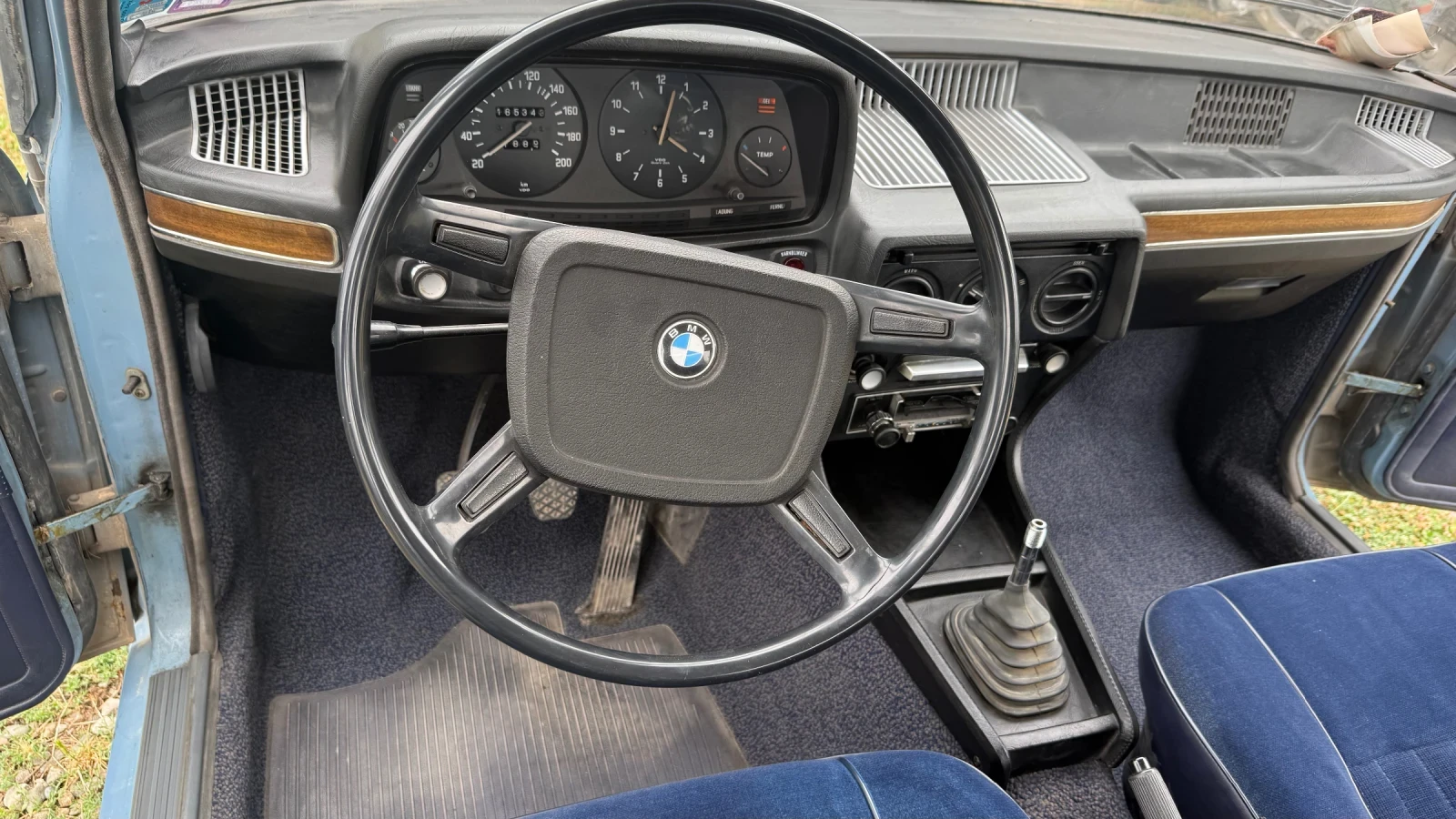 BMW 520 520 E12, снимка 6 - Автомобили и джипове - 55430936