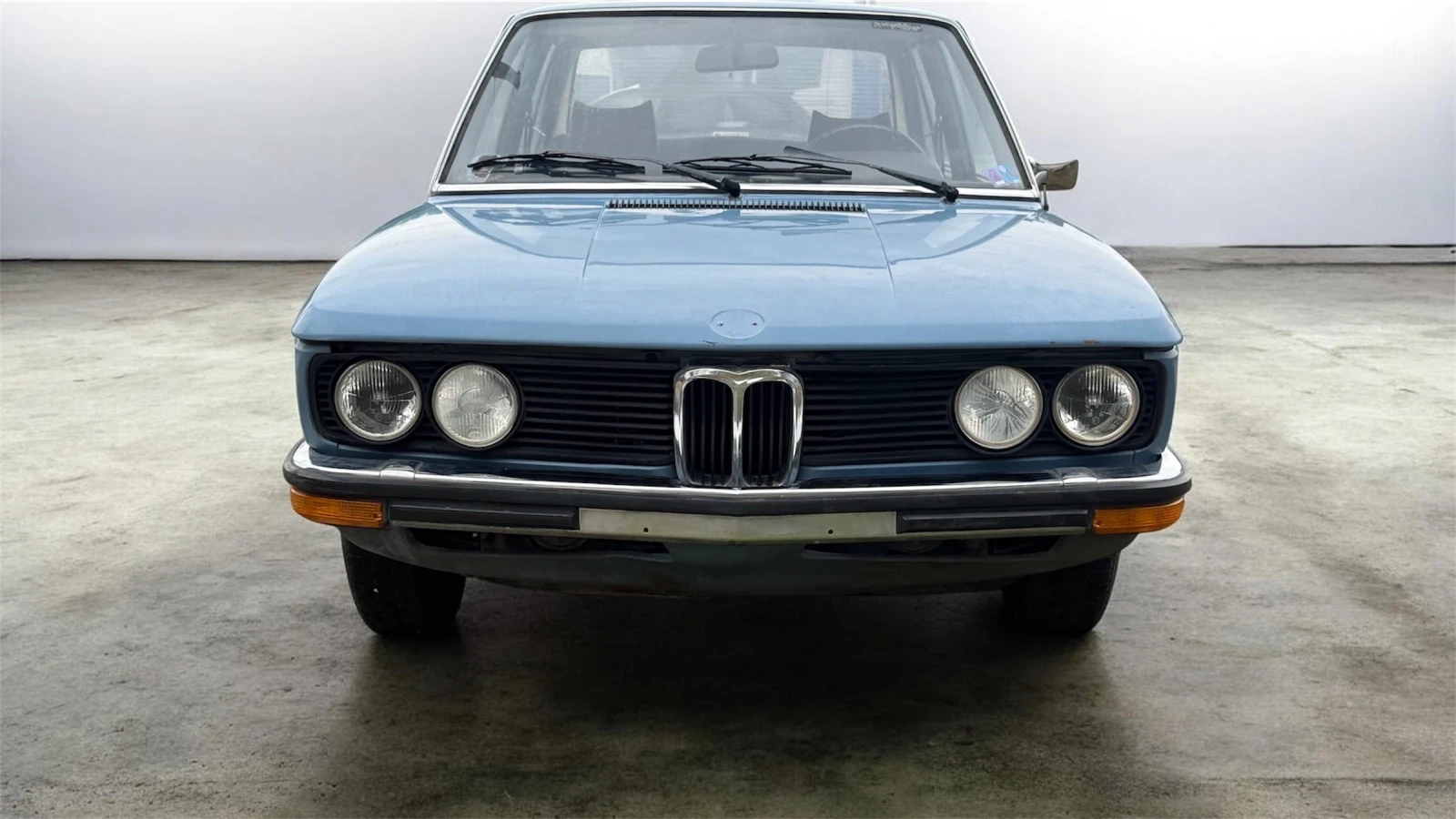 BMW 520 520 E12