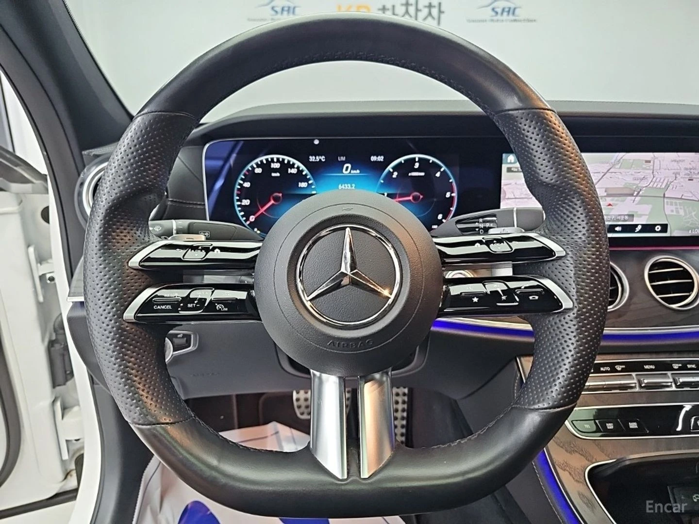 Mercedes-Benz E 220 AMG* 360 ������* HEADUP* �����* ��������� | Mobile.bg � ����������� 9