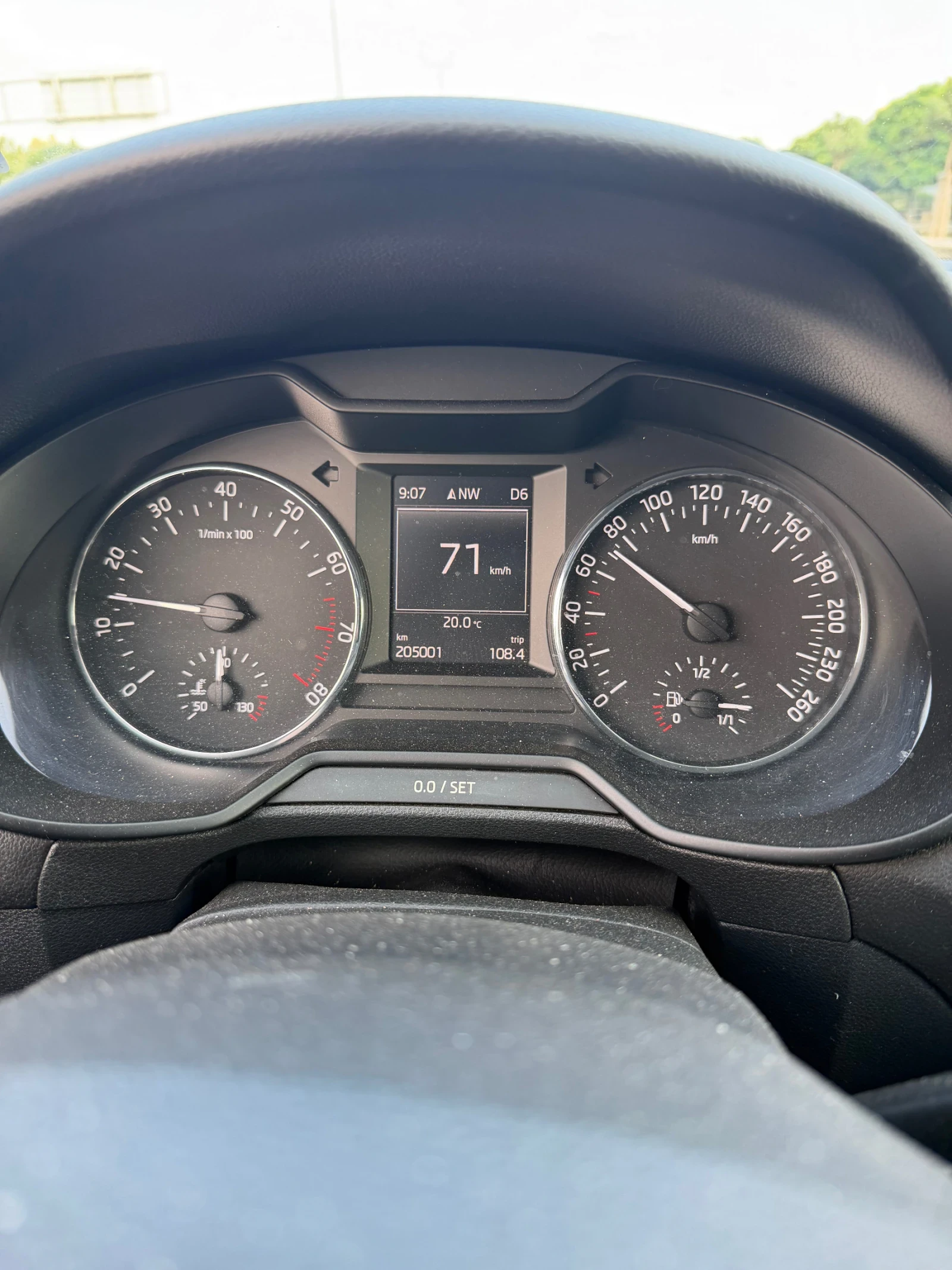Skoda Octavia Комби, снимка 5 - Автомобили и джипове - 55875719