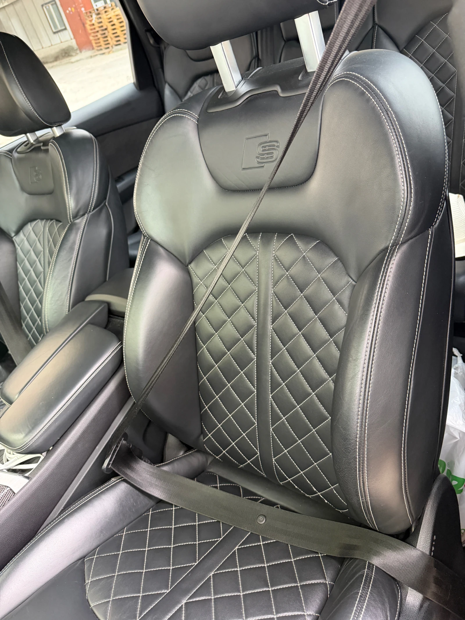 Audi SQ7, снимка 9 - Автомобили и джипове - 56233739