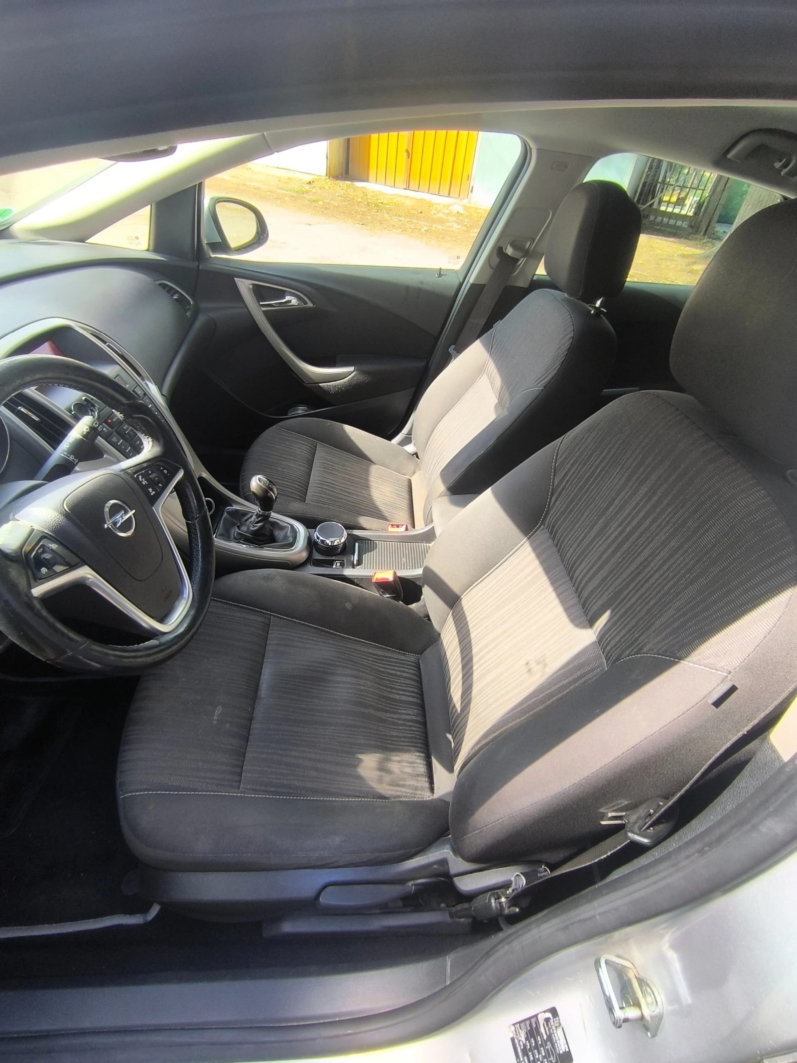 Opel Astra, снимка 11 - Автомобили и джипове - 56569496