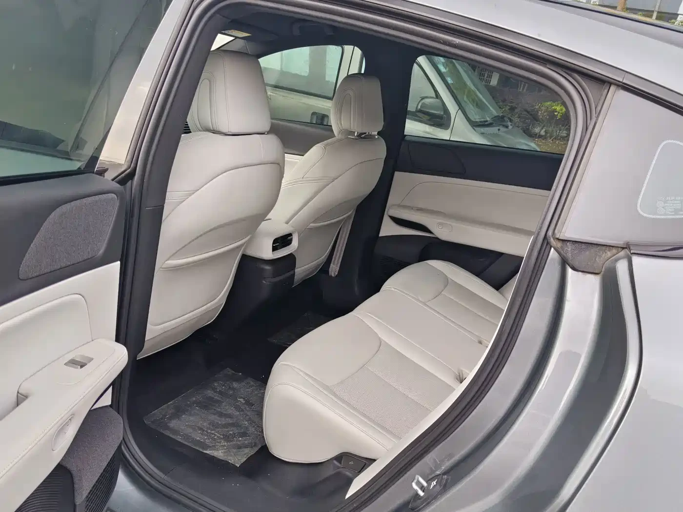 Xpeng G6 2023 755 Ultra Long Range Pro, снимка 11 - Автомобили и джипове - 56644925