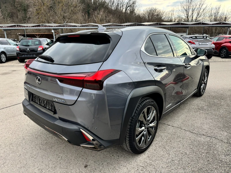 Lexus UX 250h 2.0h F-Sport 4х4 95000км 184к.с Гаранция , снимка 4 - Автомобили и джипове - 48998605