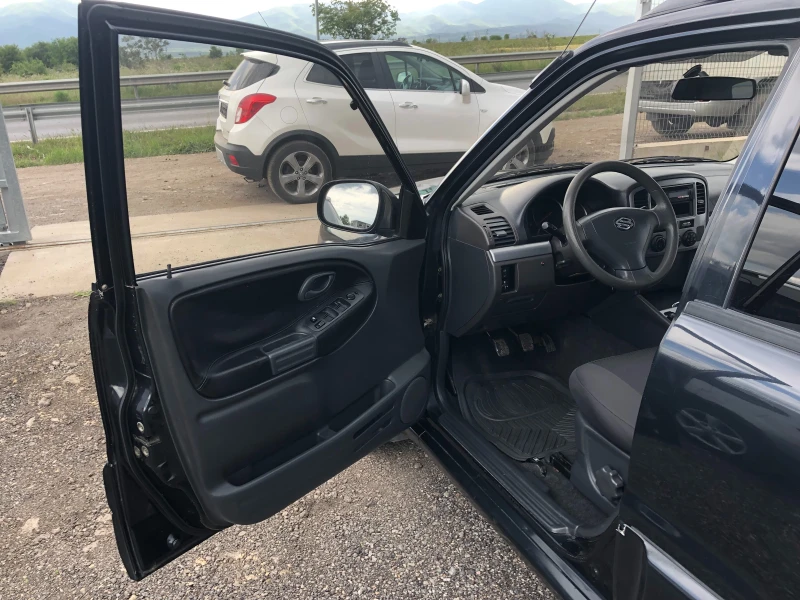 Suzuki Grand vitara 2.0 ГЪРЦИЯ, снимка 9 - Автомобили и джипове - 50425017