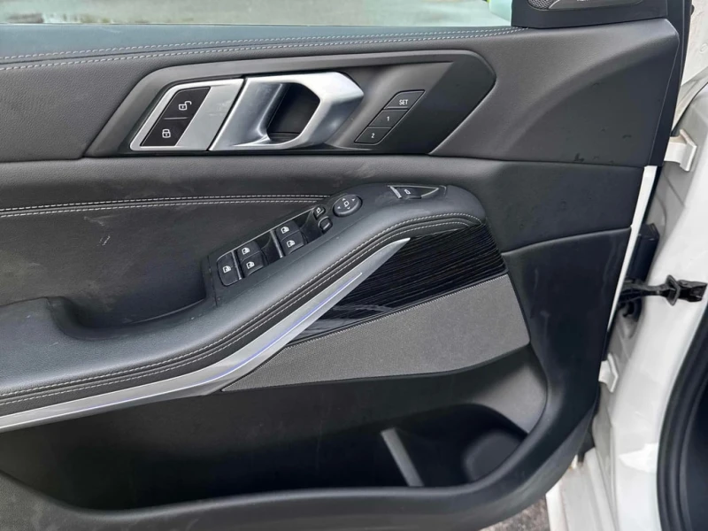 BMW X5 * xDrive40i * CARFAX * БЕЗ ПЪРВОНАЧАЛНА ВНОСКА, снимка 13 - Автомобили и джипове - 53038256