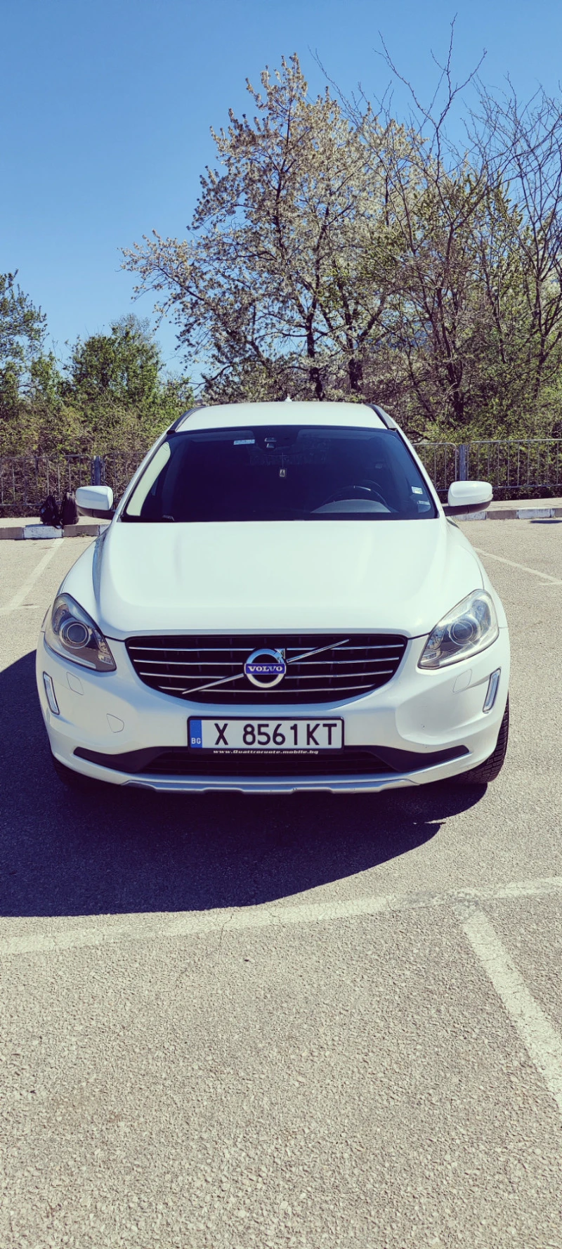 Volvo XC60 D4 - 22900 лв. - 60840726 | Car24.bg