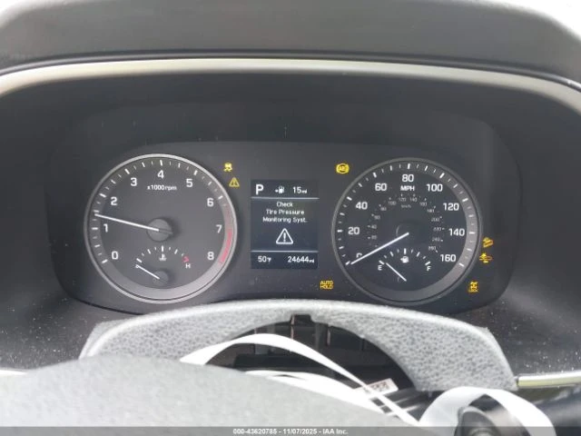 Hyundai Tucson * 38k км* 4x4* Без ИНЦИДЕНТ* Lane assist* Hill ass, снимка 10 - Автомобили и джипове - 52960142